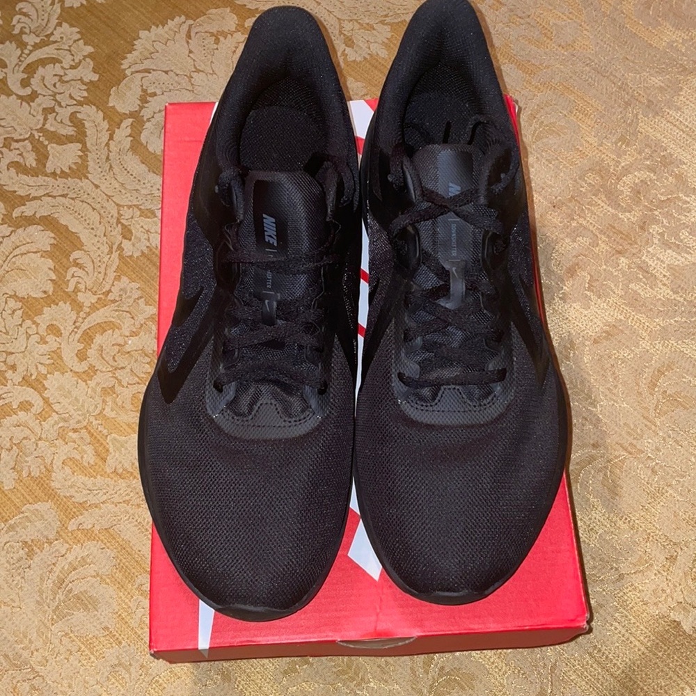 Nike downshifter